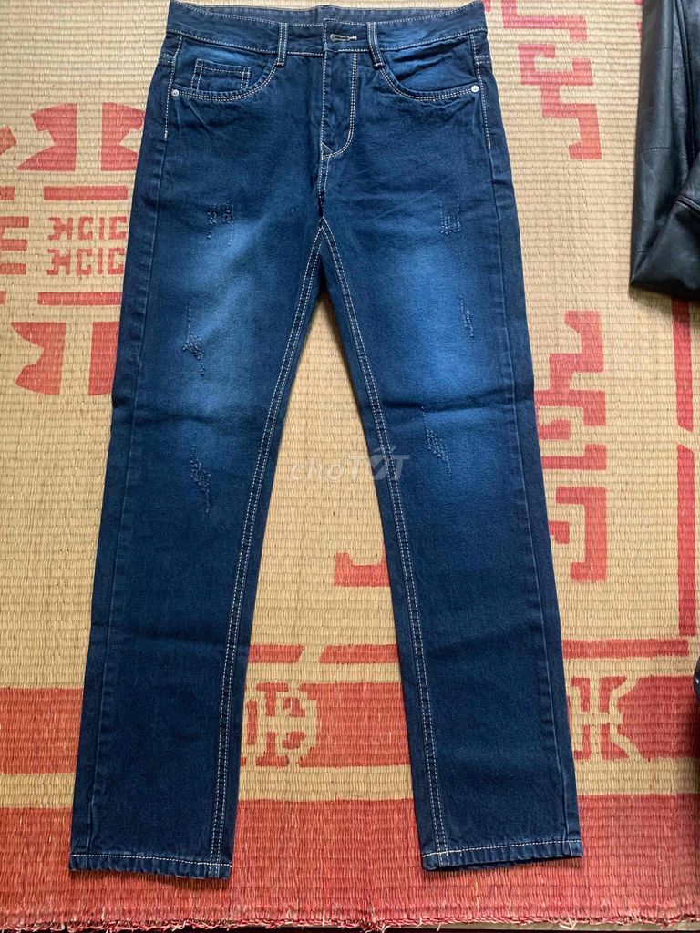 Quần jean xanh đậm size 30 mới. Mua bán Quần áo tại Quận Cầu Giấy Hà Nội được đăng bởi Tùng Lâm hình 1