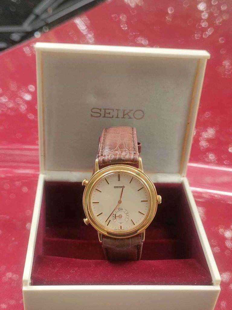 Đồng hồ seiko 8m51-6010