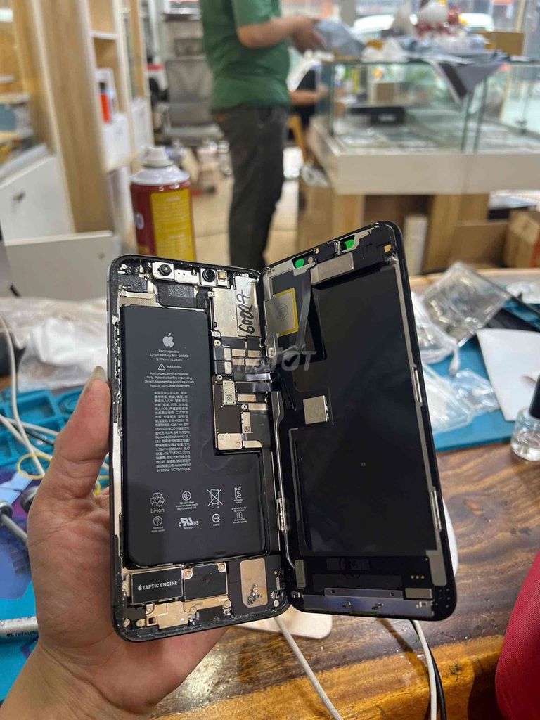 Mainboard Apple iPhone 11 Pro 64GB Zin. Mua bán Điện thoại tại Quận Tân Bình Tp Hồ Chí Minh được đăng bởi Anh Tuấn hình 1