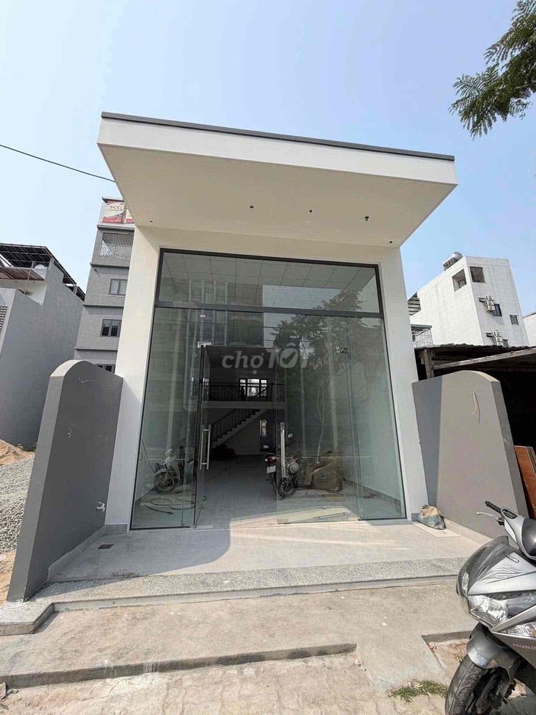 Аренда · 1 комн. · 100 м² · Quận Sơn Trà, ул. Đường Vương Thừa Vũ