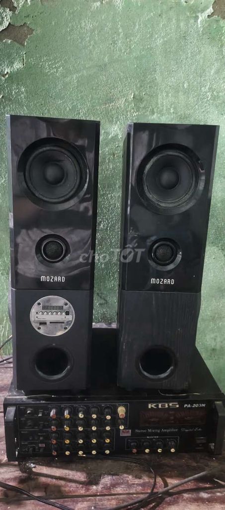 Loa tháp Mozard Đen Đã sử dụng. Mua bán Tivi, Âm thanh tại Huyện Thăng Bình Quảng Nam được đăng bởi Naz Prevous hình 1