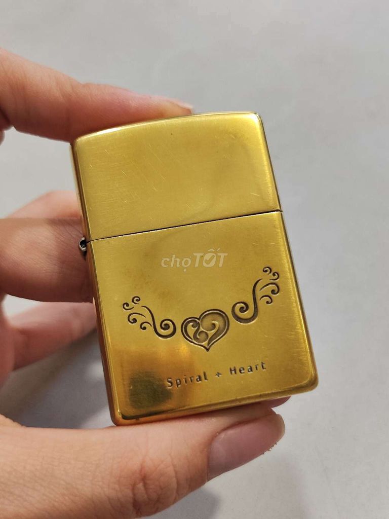 Zippo 2004 đồng xã