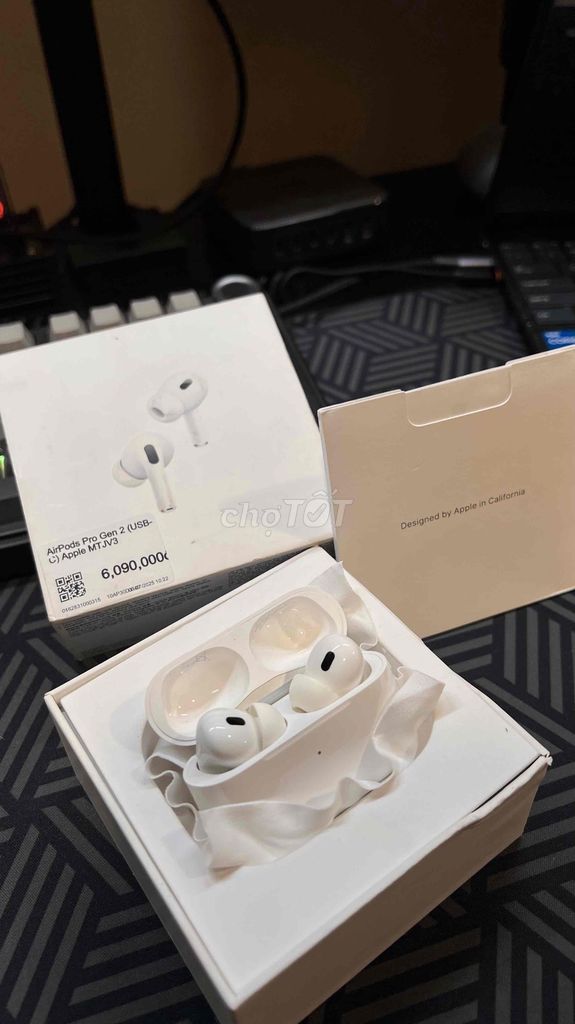 Tai nghe Apple AirPods Pro 2 TypeC Trắng Full box. Mua bán Tivi, Âm thanh tại Quận Bình Thạnh Tp Hồ Chí Minh được đăng bởi Nguyen Quoc Huy hình 1