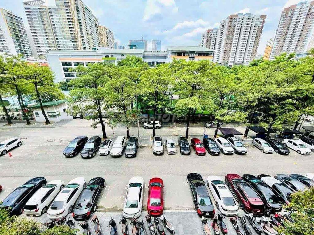 Biệt thự 240m², mặt tiền 12m, KĐT Văn Phú, Hà Đông - sát chung cư Laca