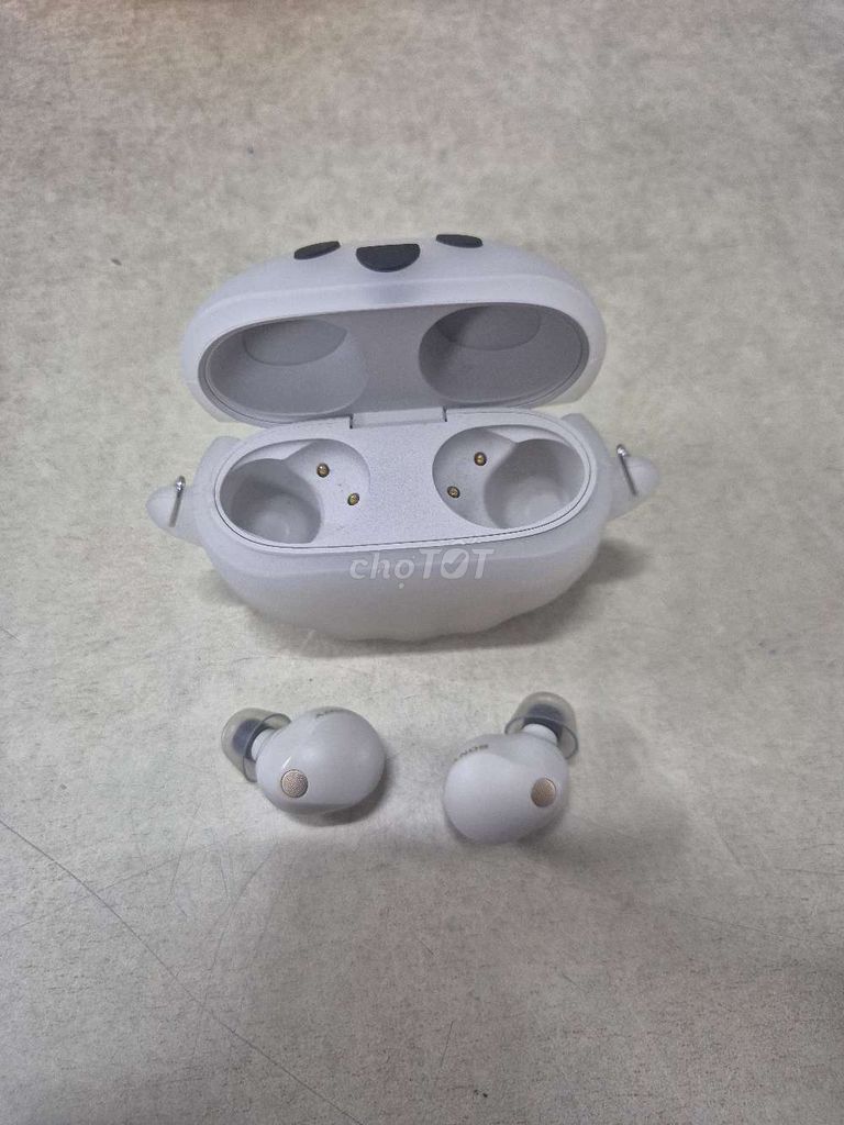 Tai nghe Sony WF-XM5 Trắng. Mua bán Tivi, Âm thanh tại Quận 3 Tp Hồ Chí Minh được đăng bởi Thành hình 1