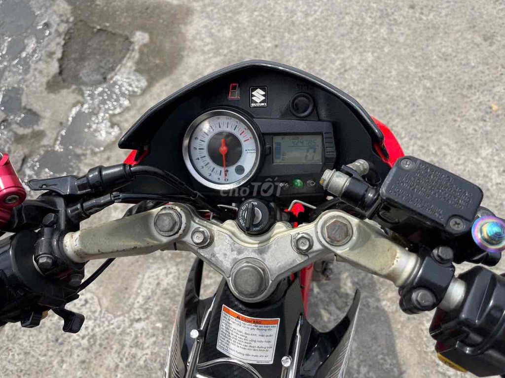 Suzuki Raider 2014 147cc Đỏ Đen. Mua bán Xe máy tại Quận Cái Răng Cần Thơ được đăng bởi ÔTÔ PHÚC SƠN  TP CẦn Thơ  hình 4