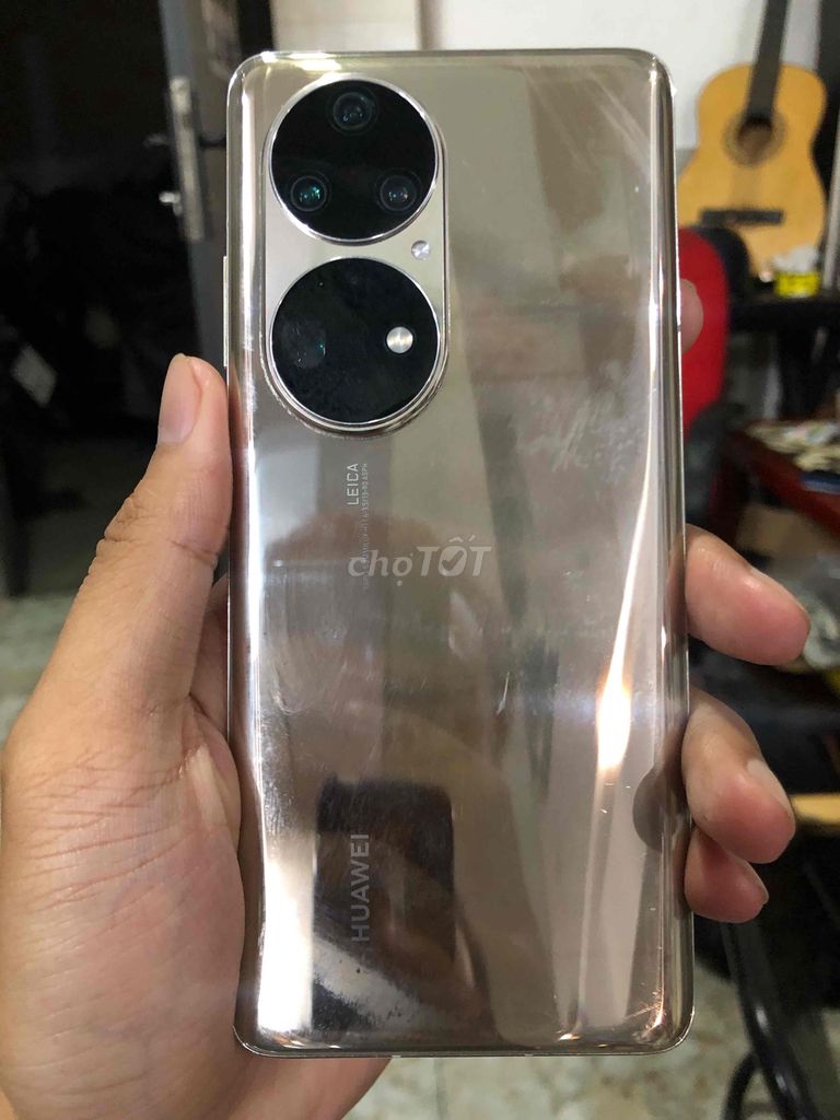 Huawei P50 Pro Gold 8/128 Snapdragon 888. Mua bán Điện thoại tại Quận Tân Phú Tp Hồ Chí Minh được đăng bởi Tony Chung hình 1