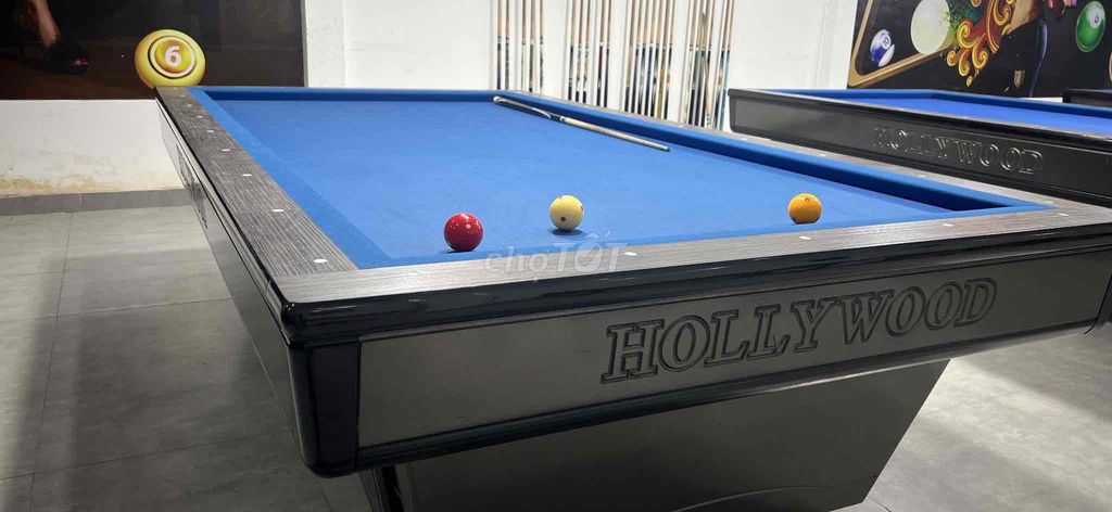 Sang toàn bộ bàn & trang thiết bị CLB Billiards