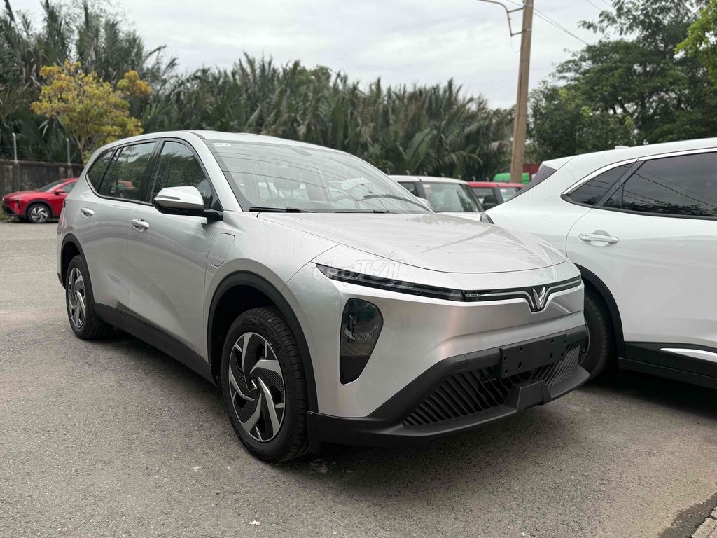 LIMO 7 CỰC KÌ RỘNG RÃI+90TR NHẬN XE NGA+SẲN ĐỦ MÀU. Mua bán Ô tô tại Huyện Củ Chi Tp Hồ Chí Minh được đăng bởi KỲ hình 4