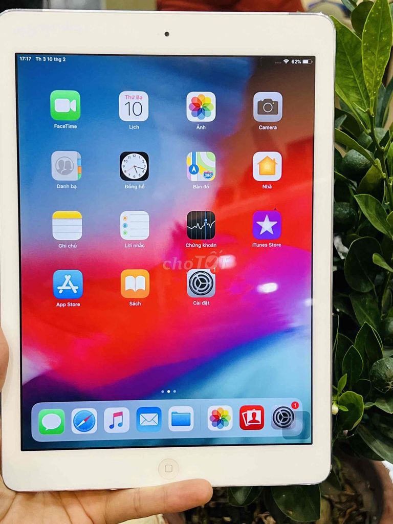 Apple iPad Air 1 32GB 4G  Trắng. Mua bán Máy tính bảng tại Quận Đống Đa Hà Nội được đăng bởi Bảo Táo Store hình 1