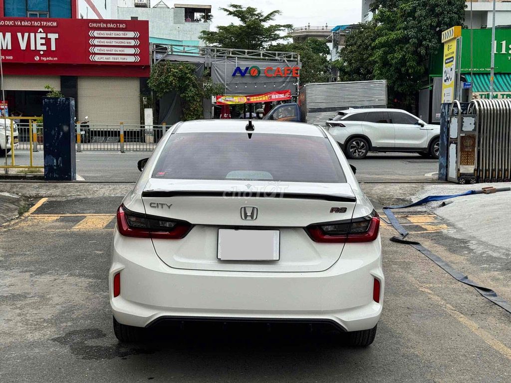 Honda City RS 2023 Trắng 17.000 km. Mua bán Ô tô tại Quận Tân Phú Tp Hồ Chí Minh được đăng bởi Nguyễn Tân Xe Lướt  hình 4