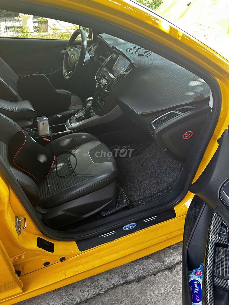 Ford Focus 2017S 1.5L Ecoboost Sport. Mua bán Ô tô tại Quận 3 Tp Hồ Chí Minh được đăng bởi Ka hình 4