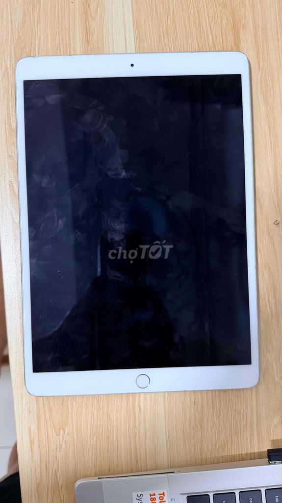 Xác máy iPad Pro 10.5 inch 4G 64GB (hỏng màn hình). Mua bán Máy tính bảng tại Quận Bình Tân Tp Hồ Chí Minh được đăng bởi Nguyễn Hiếu hình 1