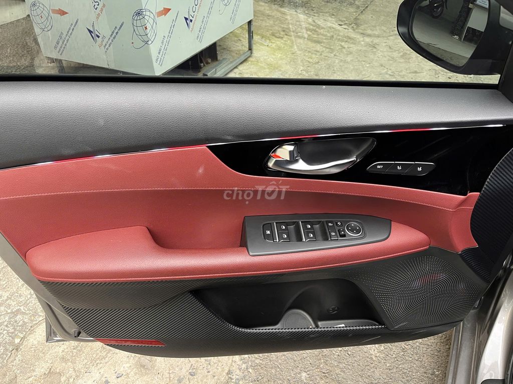 KIA K3 1.6 PREMIUM 2023 GIA ĐÌNH LƯỚT 1 CHỦ HT 75%. Mua bán Ô tô tại Thành phố Thủ Đức Tp Hồ Chí Minh được đăng bởi Hiếu hình 20