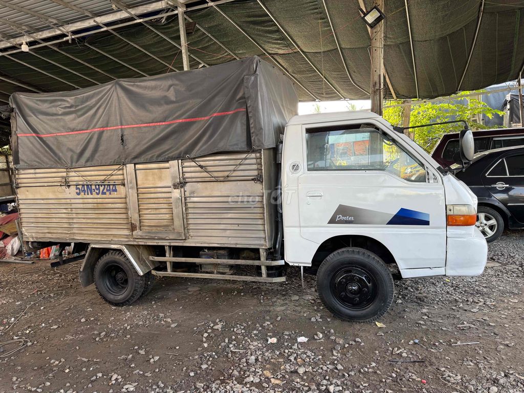 hyudai 1tấn25. đời 2001.thùng inox. máy im mạnh. Mua bán Xe tải, xe ben tại Thành phố Tân An Long An được đăng bởi Trung Dũng hình 6