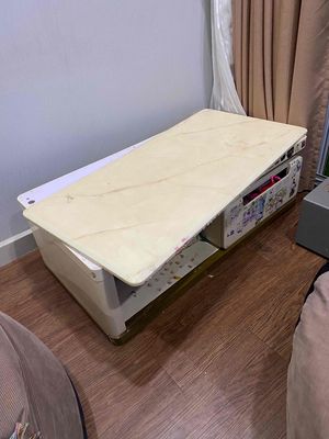 bàn gỗ mặt đá. Mua bán Bàn ghế tại Quận Phú Nhuận Tp Hồ Chí Minh được đăng bởi Pate Cột Đèn