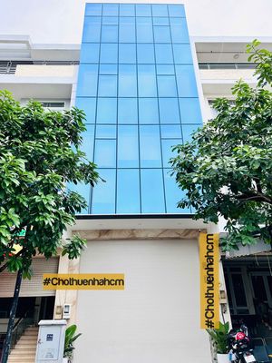 Rent · 6 bd · 80 м² · Quận 10, ул. Cách Mạng Tháng 8