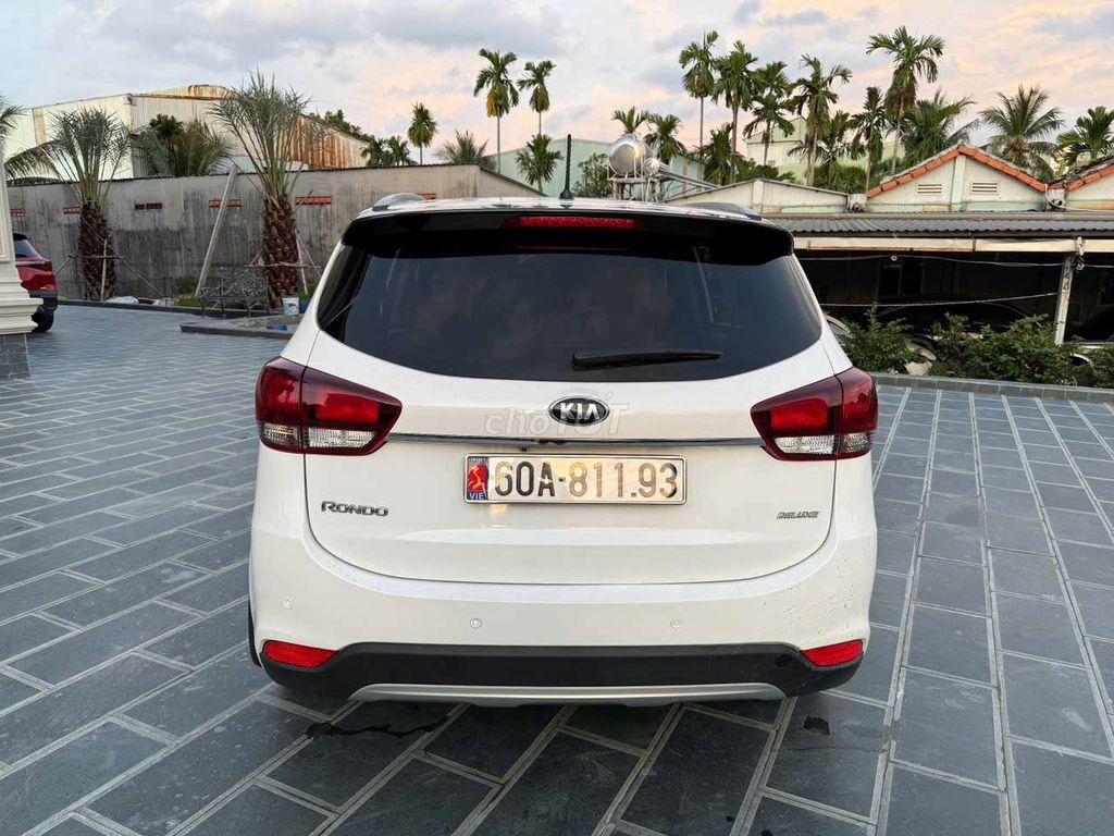 KIA RONDO AT SX 2020 Deluxe  - 24000 km. Mua bán Ô tô tại Thành phố Thủ Đức Tp Hồ Chí Minh được đăng bởi BÌNH VÌNH PHÚ CHUYÊN XE LƯỚT BAO TEST HÃNG  hình 5