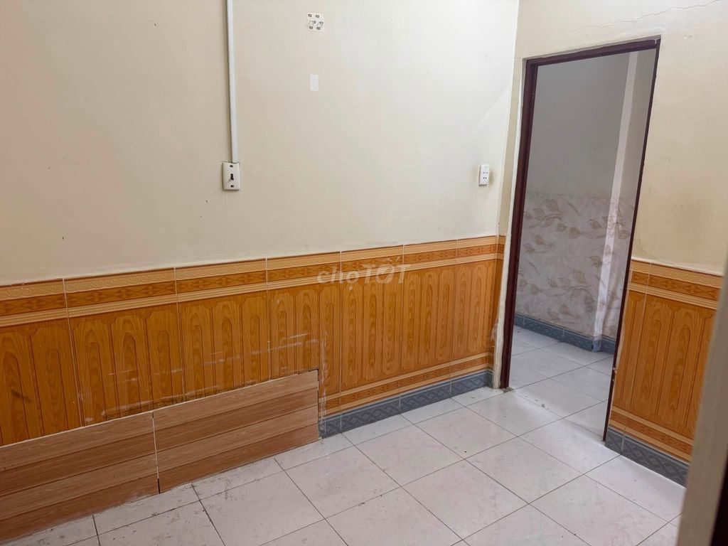 Cho thuê nhà mặt tiền đường Tiền Cảng, Vũng Tàu