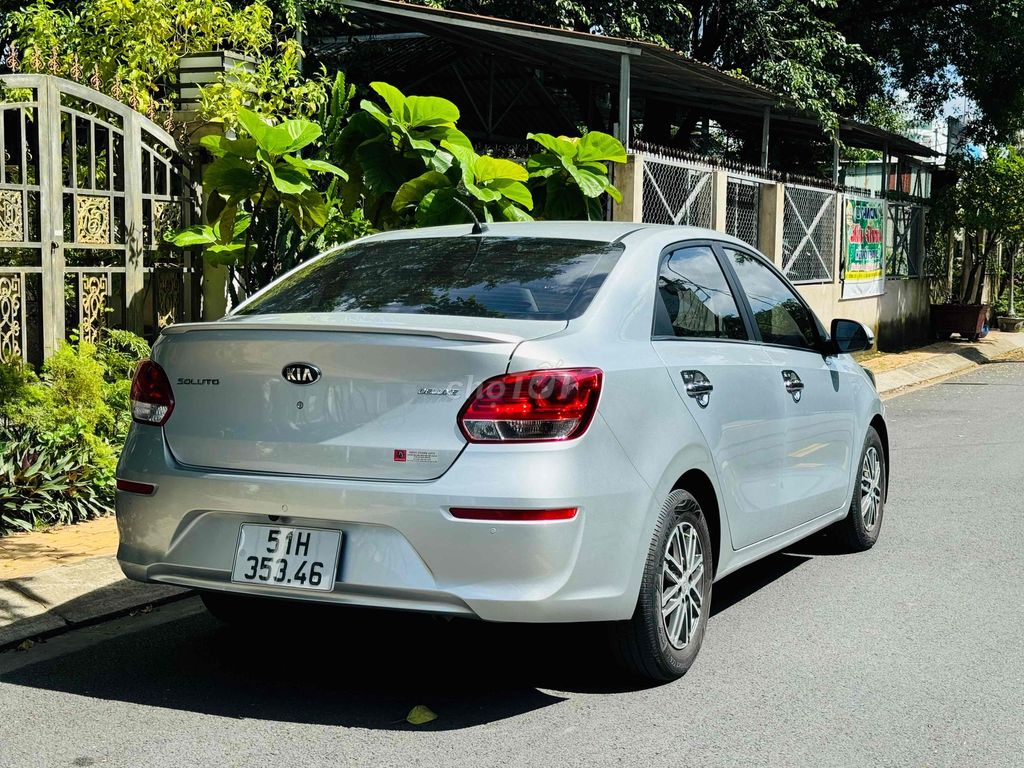 Kia Soluto 2020 bản đủ số sàn. Mua bán Ô tô tại Huyện Hóc Môn Tp Hồ Chí Minh được đăng bởi NGỌC KHANG CAR hình 3