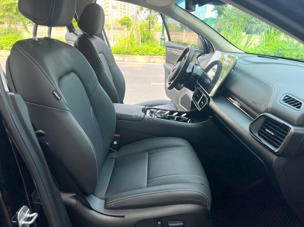 🇻🇳VinFast VF8 ECO 2023 PIN CATL MÀU ĐEN, BAO ĐẸP. Mua bán Ô tô tại Quận Đống Đa Hà Nội được đăng bởi Kim Ngọc Vinfast Newway hình 7