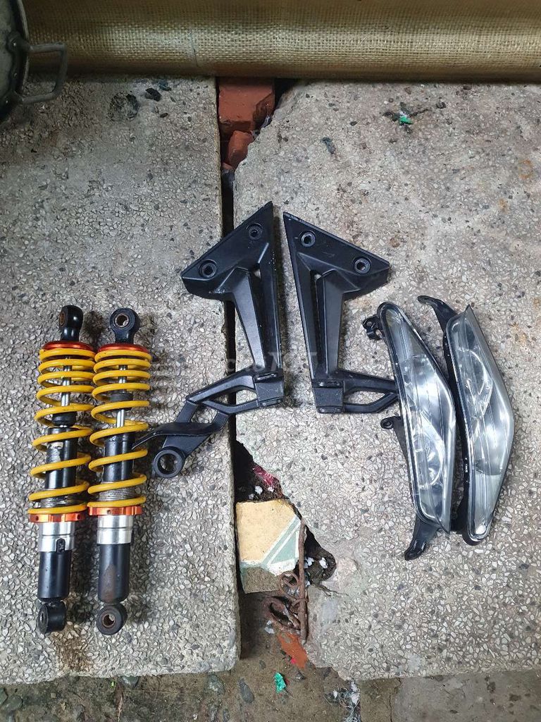 Phuộc xe máy Wave Kim loại. Mua bán Phụ tùng xe tại Quận Thanh Khê Đà Nẵng được đăng bởi Trần Hưng hình 1