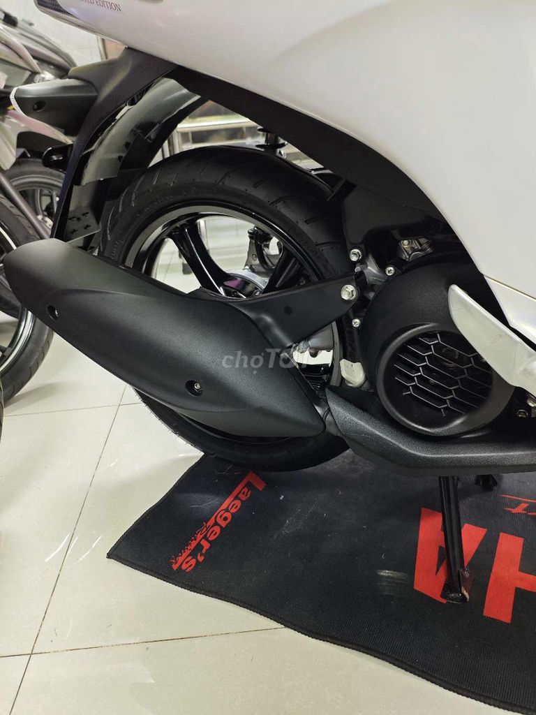 Yamaha Janus 2024 Trắng. Mua bán Xe máy tại Quận Cái Răng Cần Thơ được đăng bởi Cửa Hàng Xe Máy A Hưng hình 4