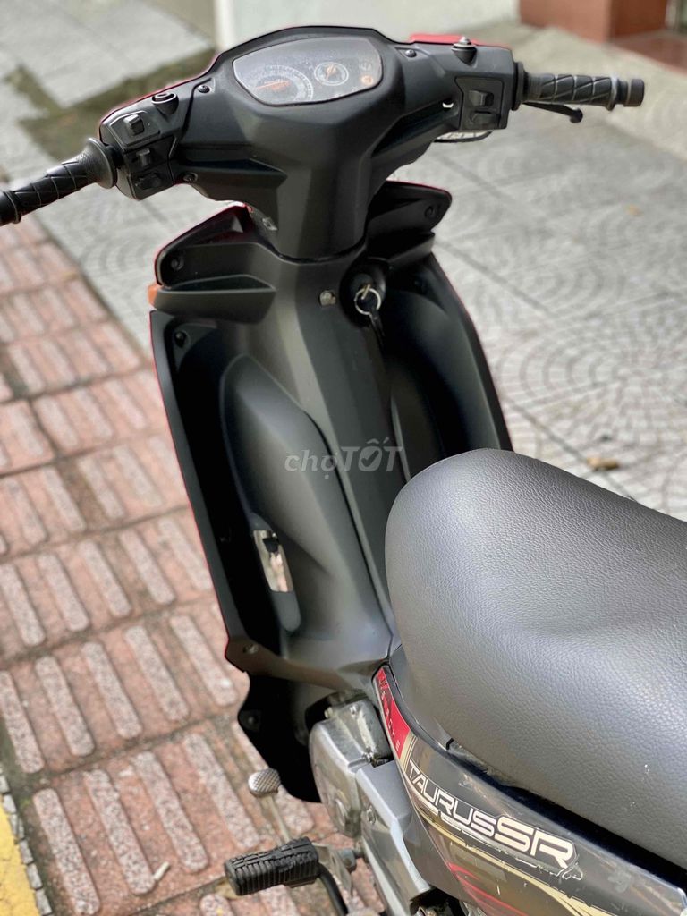 🌈Thanh lý Yamaha Taurus xe đẹp ngon máy rin bốc. Mua bán Xe máy tại Quận Thanh Khê Đà Nẵng được đăng bởi XE MÁY TRẢ GÓP LONG MOTOR hình 4