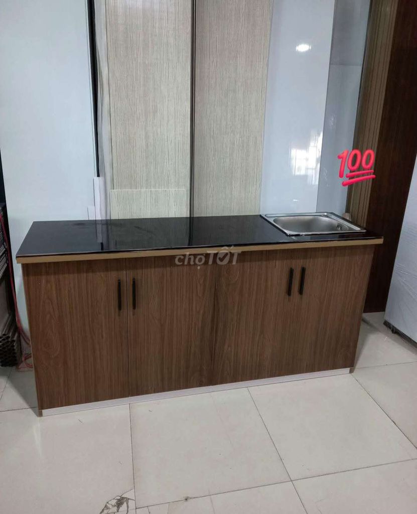 TỦ BẾP DI ĐỘNG NHỰA 1M65 SẴN BỒN ĐƠN MẶT GẠCH MEN . Mua bán Nội thất, đồ gia dụng khác tại Quận 4 Tp Hồ Chí Minh được đăng bởi Tủ nhựa đài loan hoàng quân hình 1