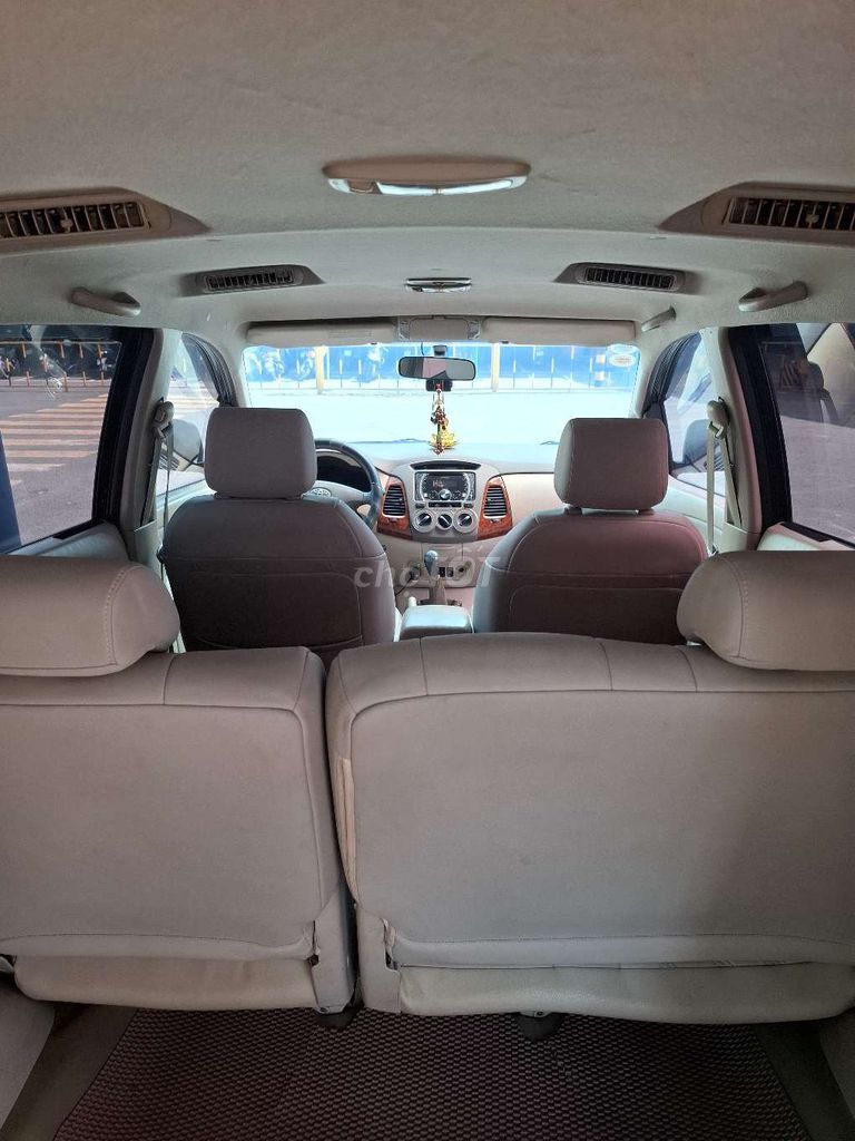 Toyota Innova Bạc 7 chỗ Số sàn. Mua bán Ô tô tại Quận Gò Vấp Tp Hồ Chí Minh được đăng bởi Dũng hình 4