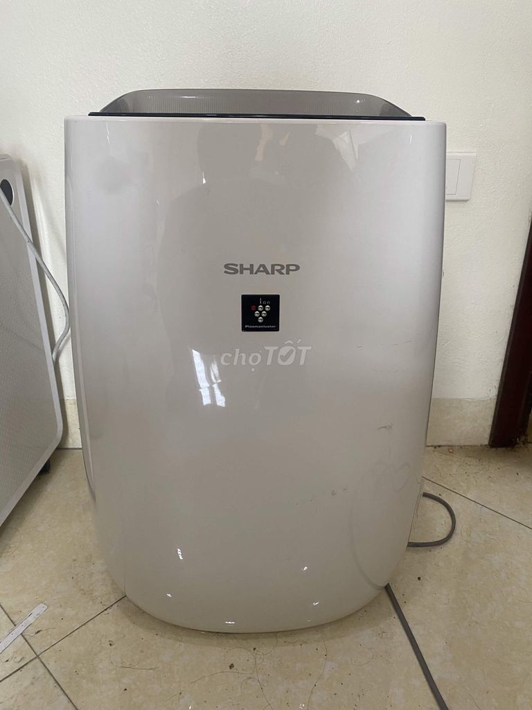 Máy lọc không khí Sharp FP-J40E-W Trắng. Mua bán Nội thất, đồ gia dụng khác tại Huyện Chương Mỹ Hà Nội được đăng bởi Nguyễn Huy Hoàng hình 1