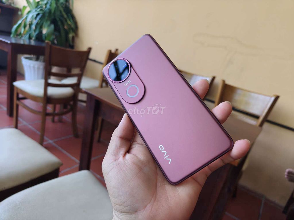 Vivo V50 5G 512GB Đỏ V50 cao cấp. Mua bán Điện thoại tại Quận Tân Phú Tp Hồ Chí Minh được đăng bởi LUCKY SHOP hình 1