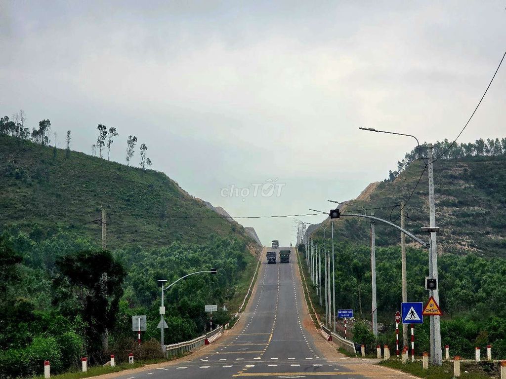 Cần bán lô đất sổ riêng ngay nhà văn hóa đồng sim, tây sơn Cần bán lô đất sổ riêng ngay nhà văn hóa đồng sim, tây sơn