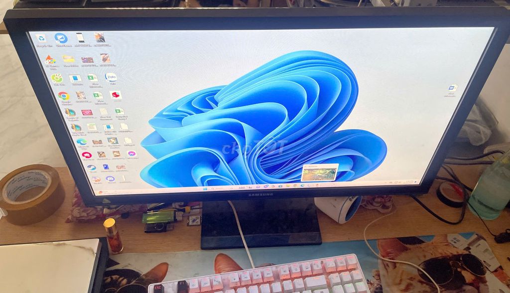 Màn Samsung 27"