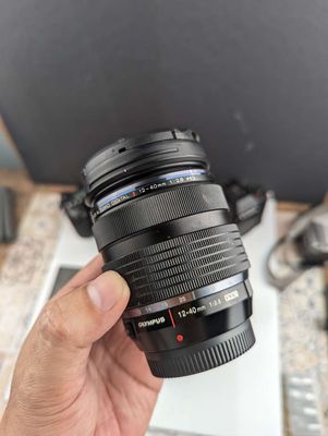 Ống lens m.Zuiko 12-40mm f2.8 pro