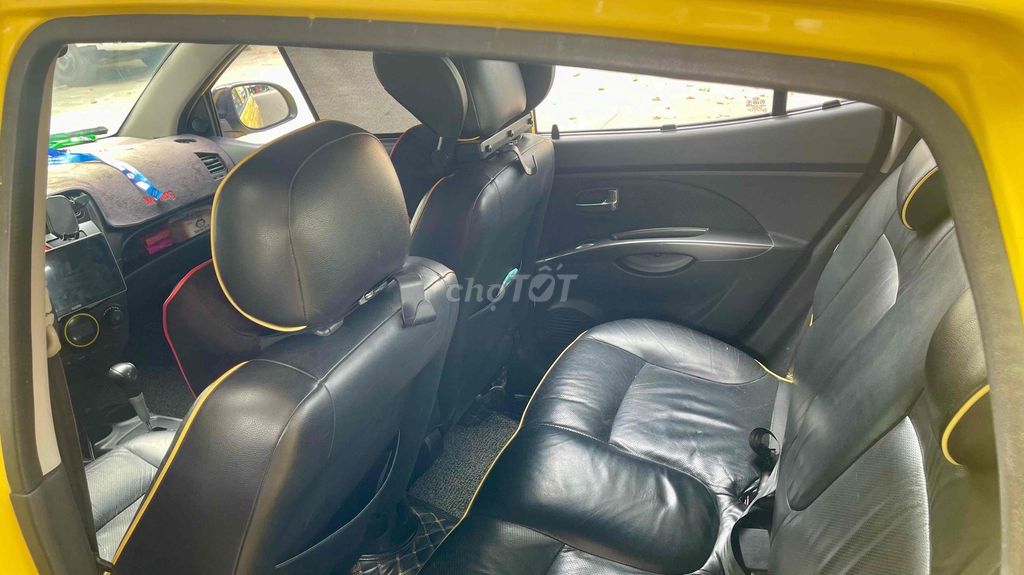 KIA Morning Vàng. Mua bán Ô tô tại Huyện Hóc Môn Tp Hồ Chí Minh được đăng bởi Nguyễn hòa bình hình 4