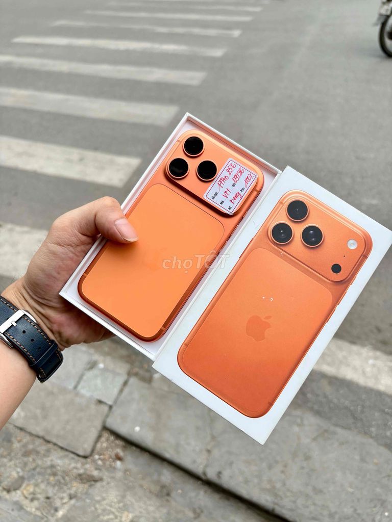 iPhone 17 Pro 256GB Cam Vnn Fullbox Likenew P100. Mua bán Điện thoại tại Quận Đống Đa Hà Nội được đăng bởi Quý Hoàng hình 1
