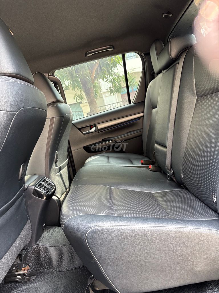 Toyota Hilux 2.8L 4x4 AT Adventure 2021 Nhập Thái. Mua bán Ô tô tại Thành phố Thủ Đức Tp Hồ Chí Minh được đăng bởi Auto Đông Sài Gòn Official hình 19