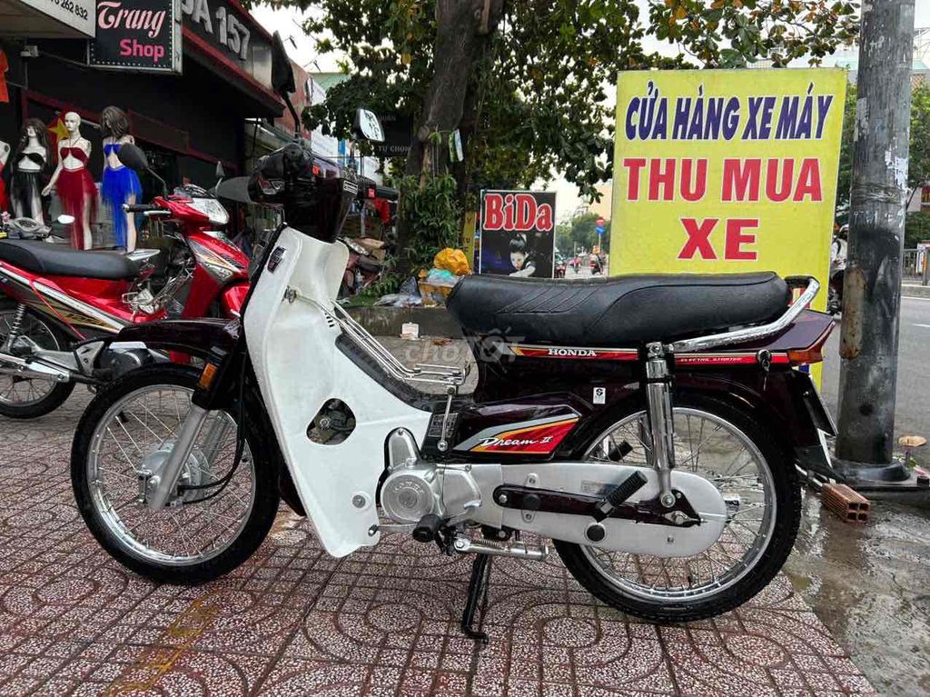 Honda Dream Thái 1994 Nâu trắng. Mua bán Xe máy tại Quận Tân Phú Tp Hồ Chí Minh được đăng bởi Tin hình 20