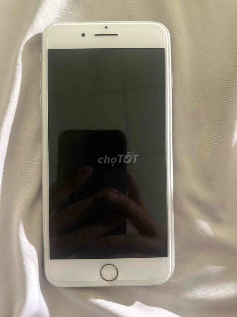 Apple iPhone 8 Plus 64GB Trắng. Mua bán Điện thoại tại Thị xã Tân Uyên Bình Dương được đăng bởi Tờ Khanh hình 1