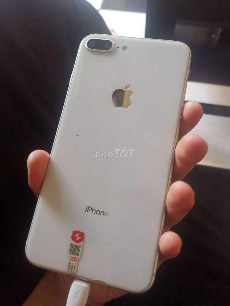 Apple iPhone 8 Plus 64GB Trắng Đã sử dụng. Mua bán Điện thoại tại Thành phố Thủ Dầu Một Bình Dương được đăng bởi nguyen lam hình 1