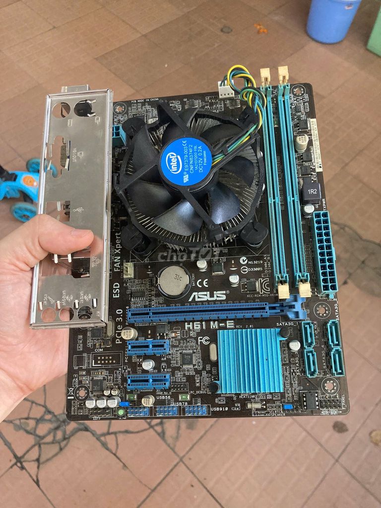 H61 + i5-2400 + 4GB DDR3. Mua bán Linh kiện (RAM, Card...) tại Quận 12 Tp Hồ Chí Minh được đăng bởi Lâm Đức hình 1
