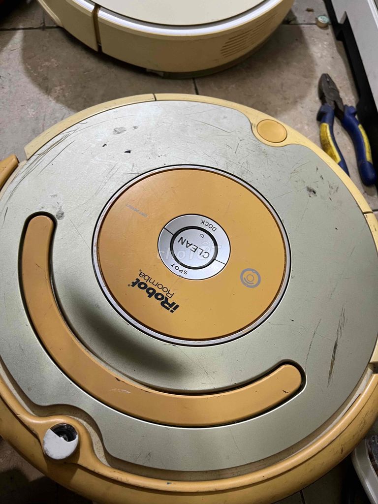 Thanh lý máy hút bụi Irobot Roomba cho ae thợ