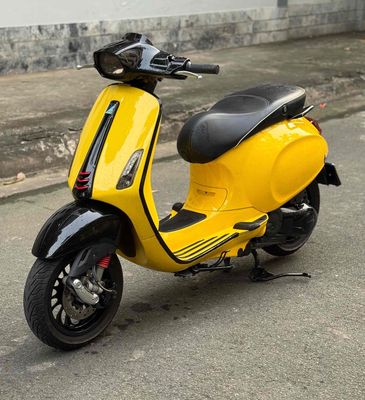 Piaggio Vespa Sprint 2016 Vàng đen