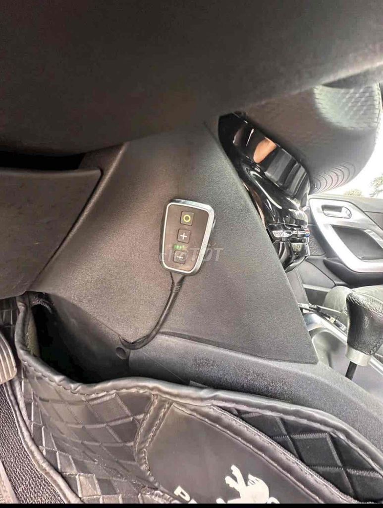 Peugeot 208 2015 1.6L AT - 72123 km. Mua bán Ô tô tại Huyện Krông Pắc Đắk Lắk được đăng bởi lê thanh luân hình 9