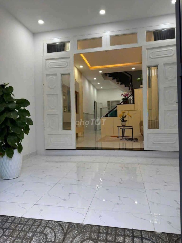 Nhà Hẻm 4m Thông 5x20 2lầu 7p ngủ 5tolet 
