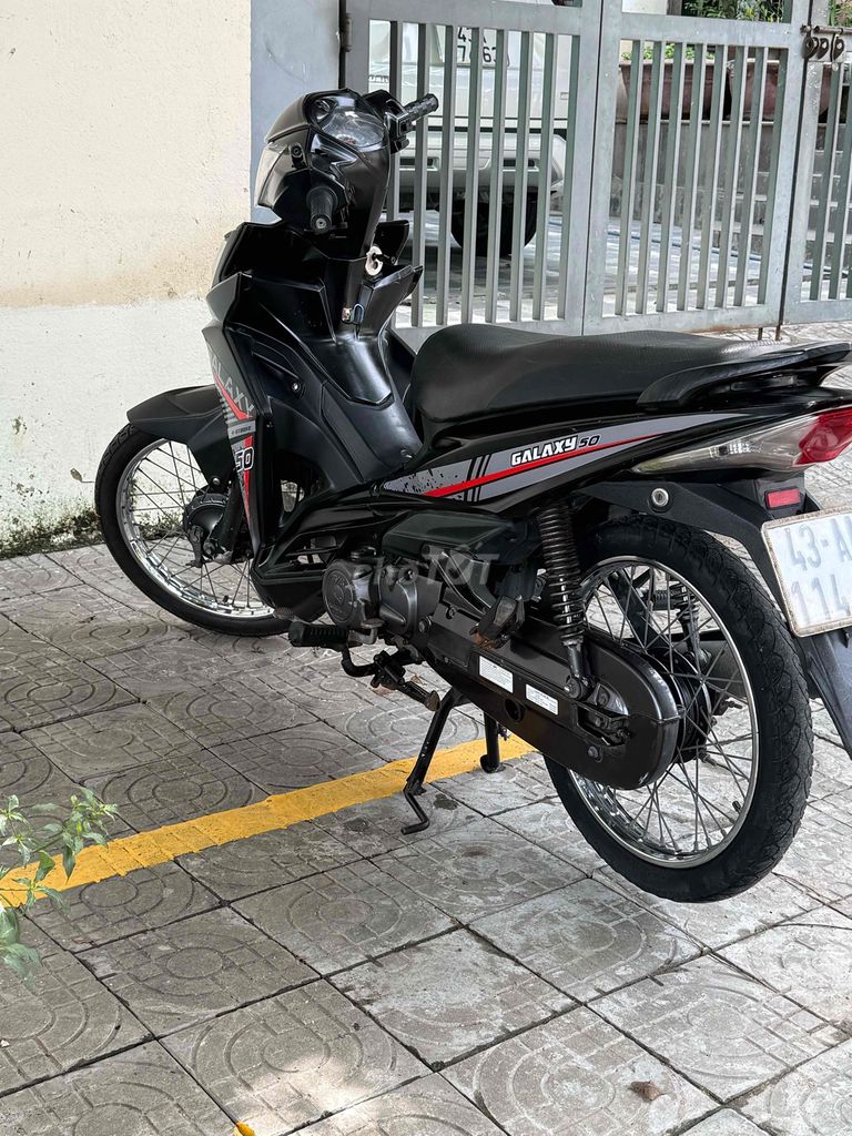 SYM Galaxy 50cc Черный Мопед
