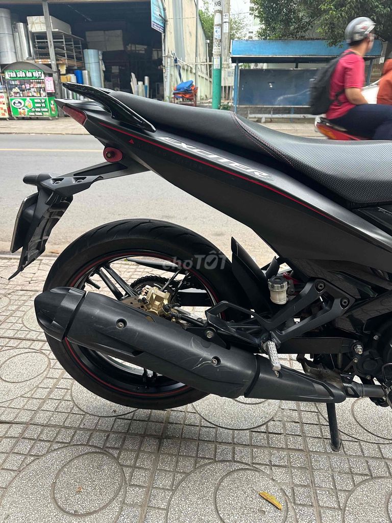 Yamaha Exciter 150 2017 Đen chất xe như mới. Mua bán Xe máy tại Thành phố Thuận An Bình Dương được đăng bởi xe máy phước thịnh hình 4