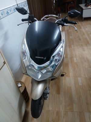 Bán Xe máy PCX. Mua bán Xe máy tại Quận 7 Tp Hồ Chí Minh được đăng bởi nguyễn thị thuỷ