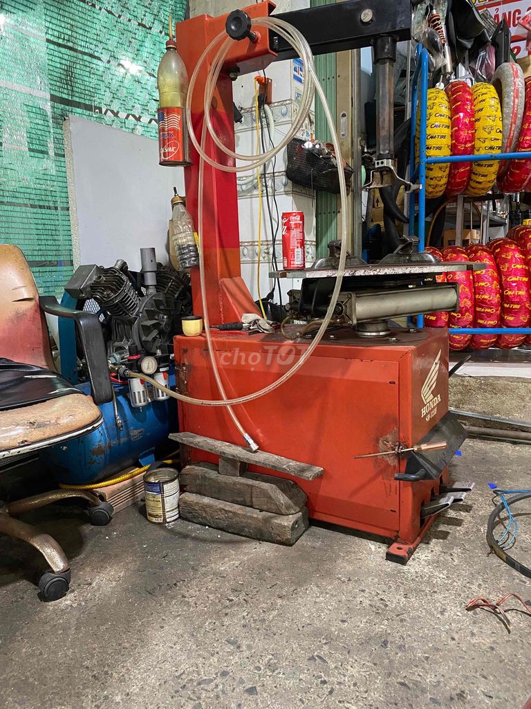 máy ra vỏ kèm bình hơi nhật. Mua bán Phụ tùng xe tại Huyện Long Thành Đồng Nai được đăng bởi lê hằng hình 1